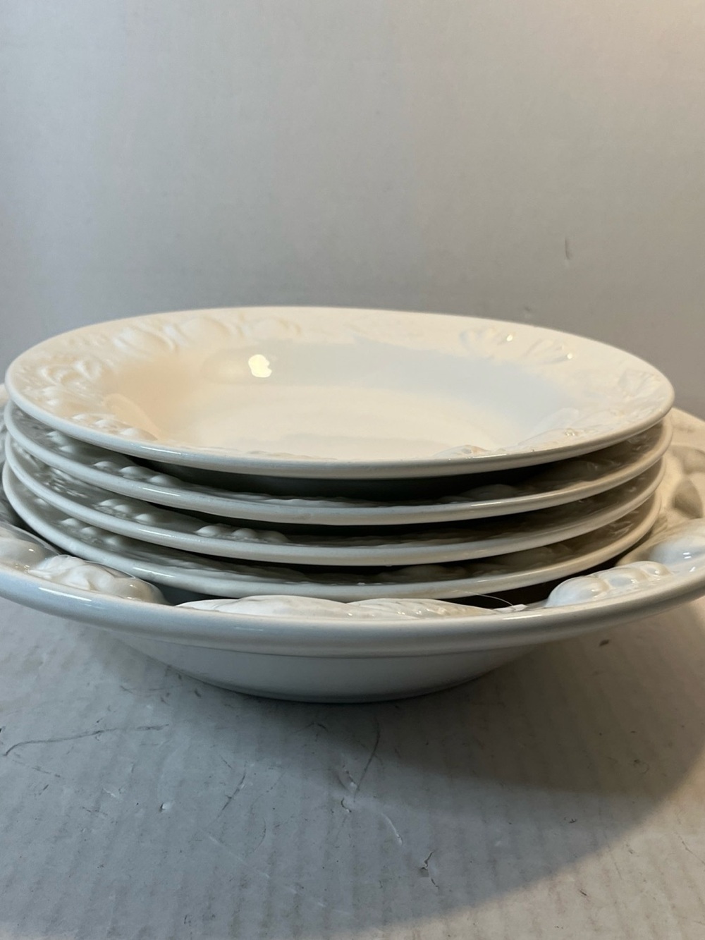 Certified International White Embossed Rim Ceramic pasta bowls (4) and platter